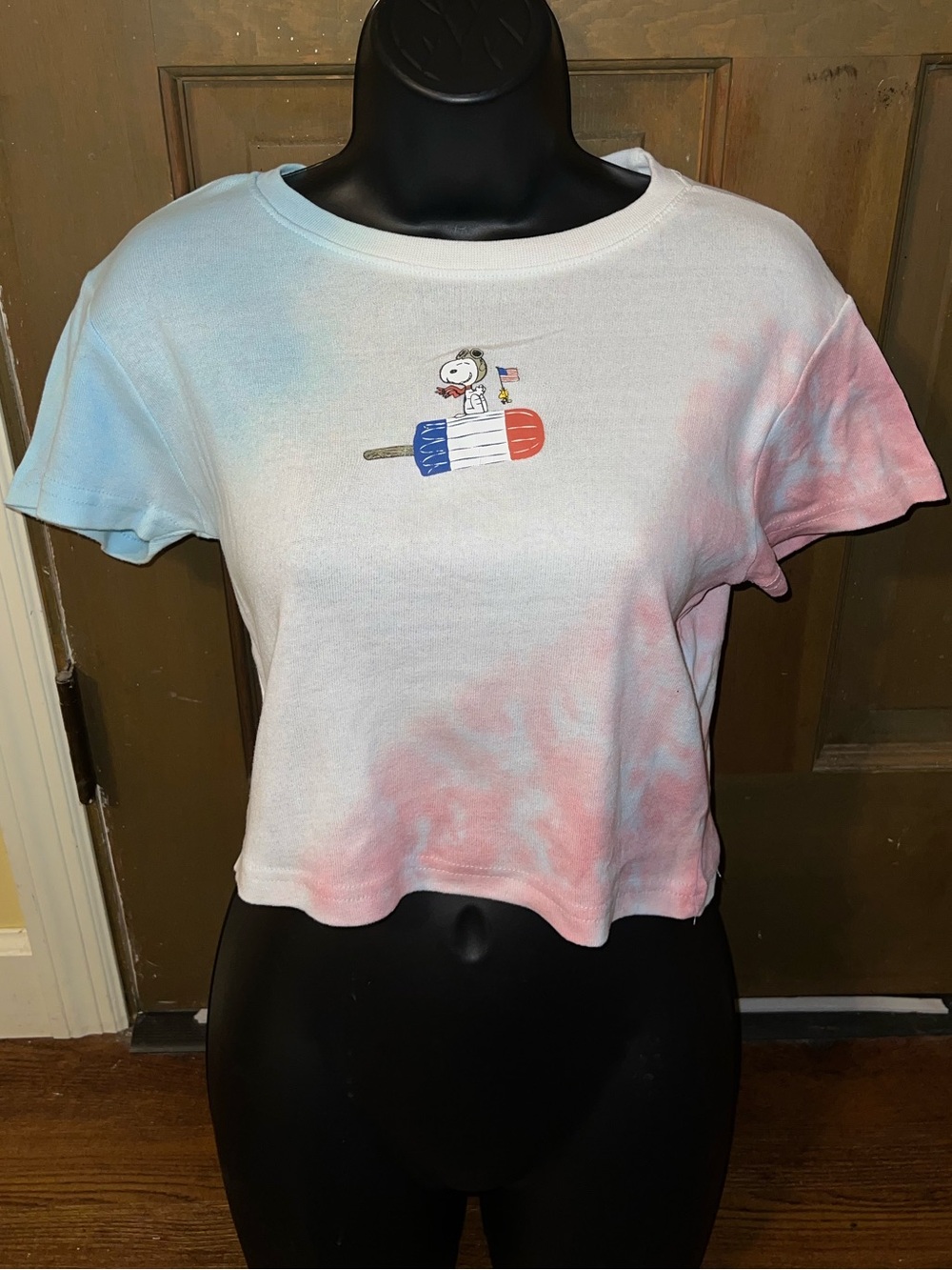 Peanuts Snoopy Graphic Blue, White & Red Split Tie-Dye Crop Top Size L - Picture 3 of 7